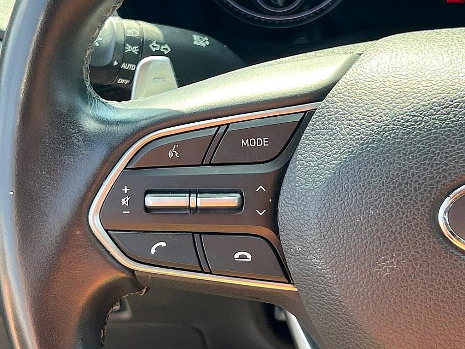 used 2023 Hyundai Santa Fe car, priced at $20,998