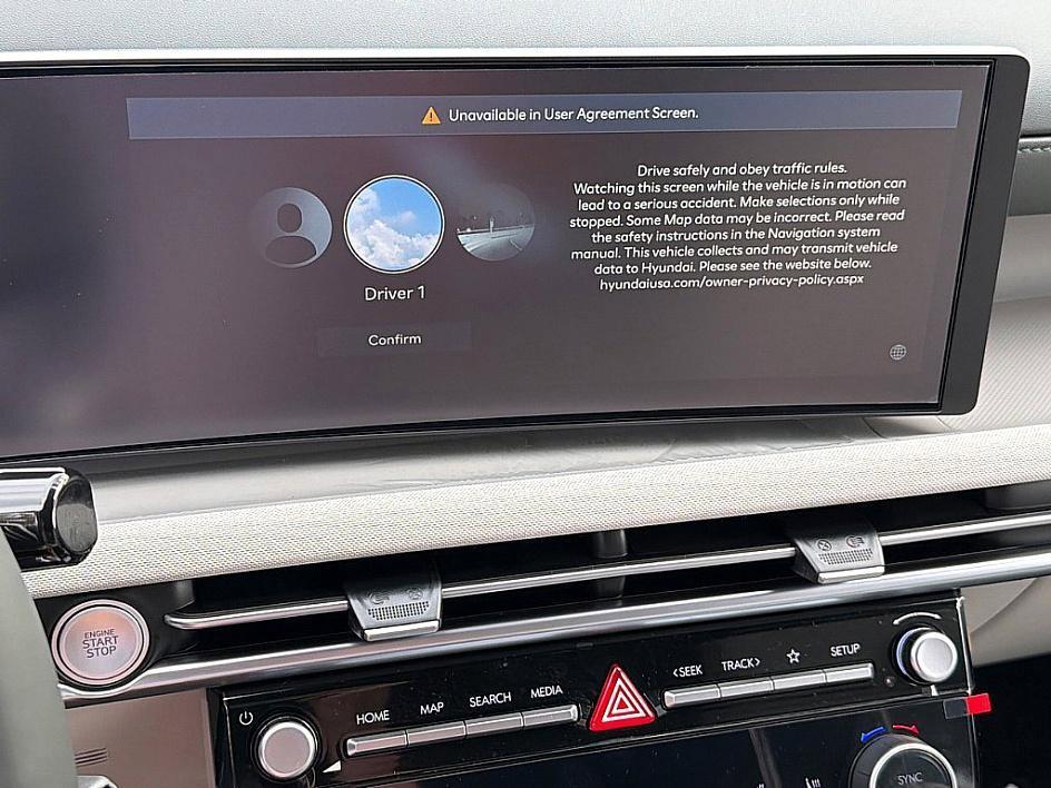 new 2026 Hyundai TUCSON Hybrid car, priced at $40,234