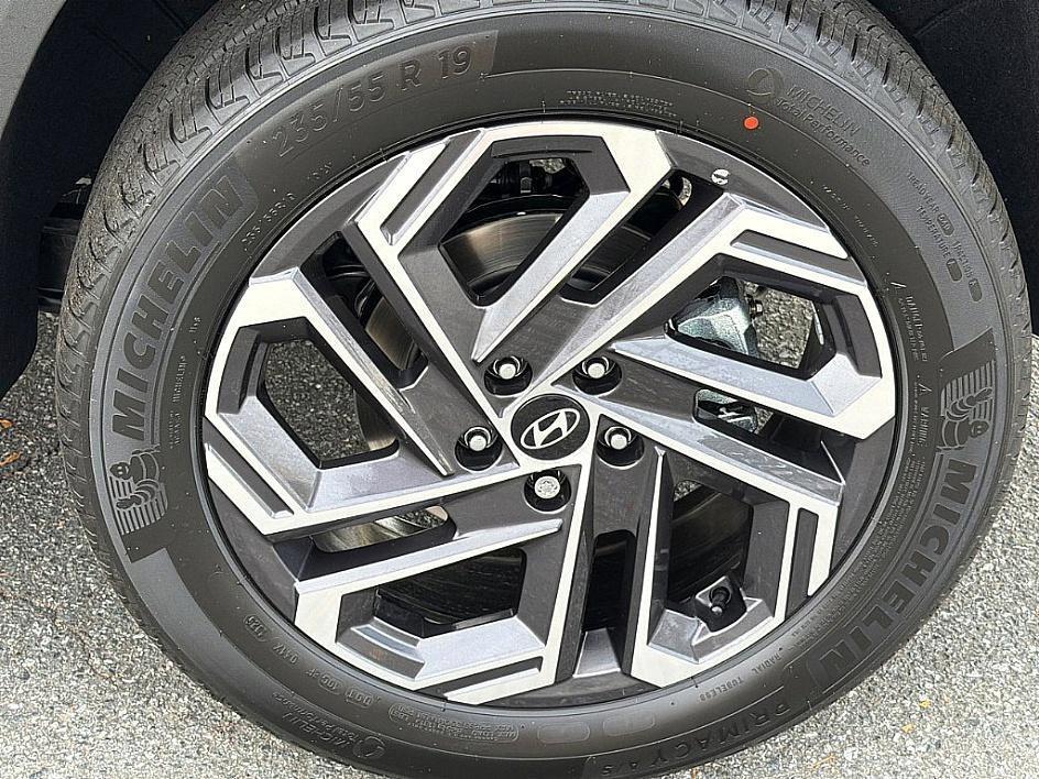 new 2026 Hyundai TUCSON Hybrid car, priced at $40,234