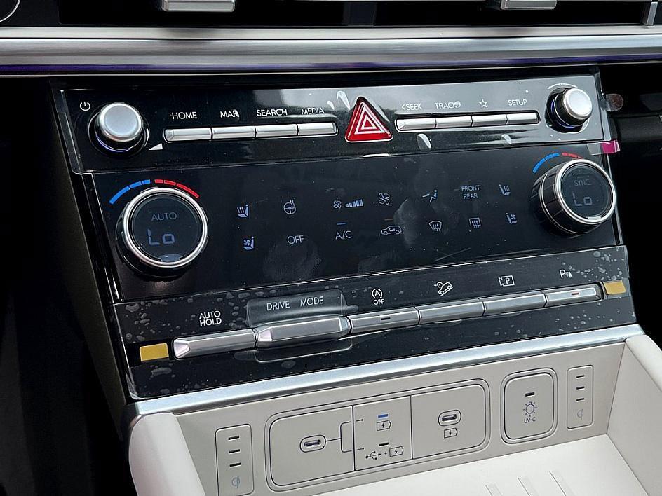 new 2025 Hyundai Santa Fe car, priced at $45,084