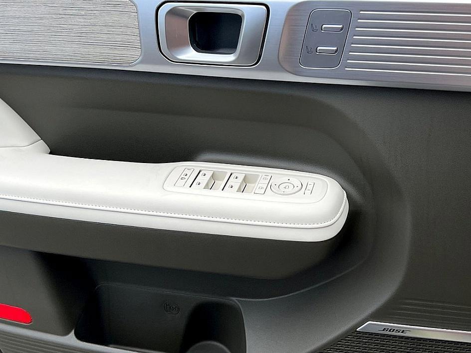 new 2025 Hyundai Santa Fe car, priced at $45,084