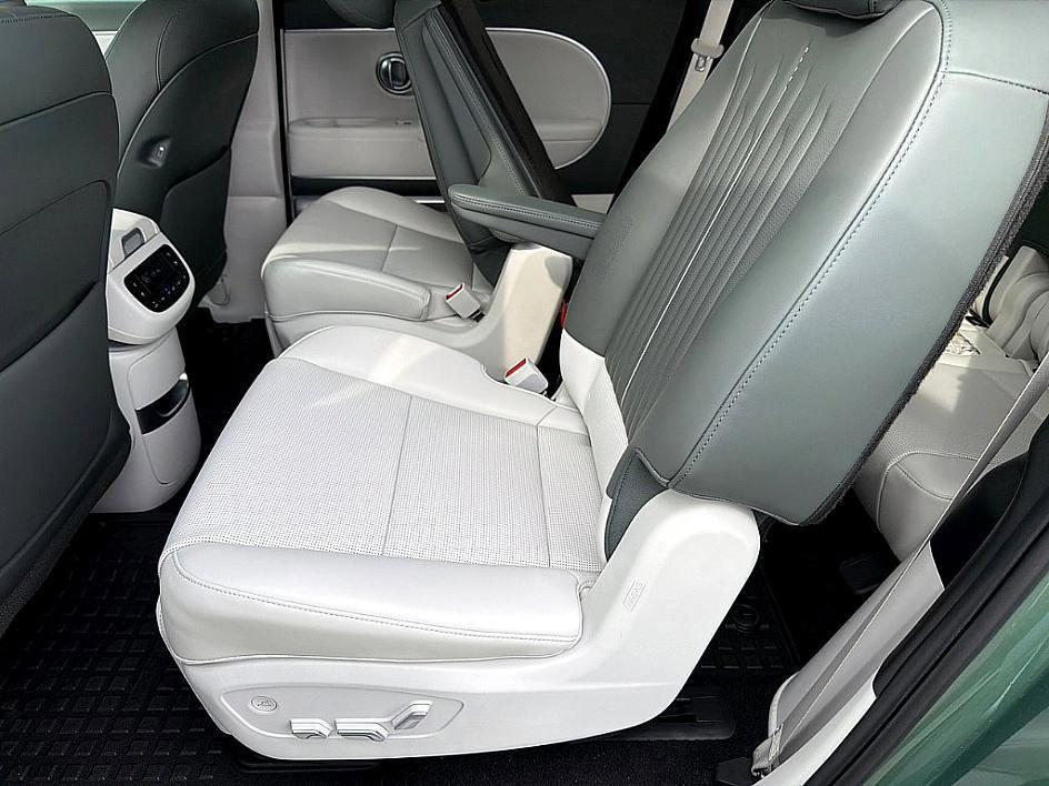 new 2026 Hyundai IONIQ 9 car, priced at $70,753