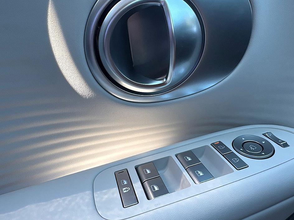 new 2026 Hyundai IONIQ 9 car, priced at $61,338