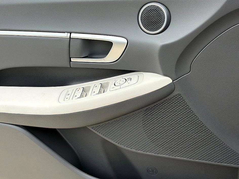 new 2026 Hyundai Sonata Hybrid car, priced at $30,440