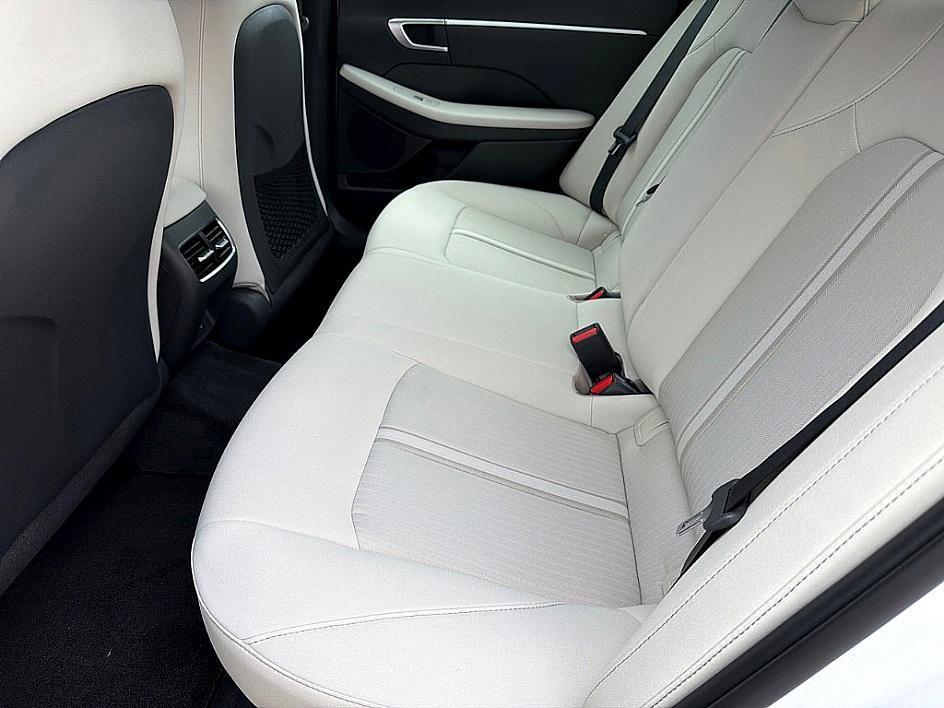 new 2026 Hyundai Sonata Hybrid car, priced at $30,440