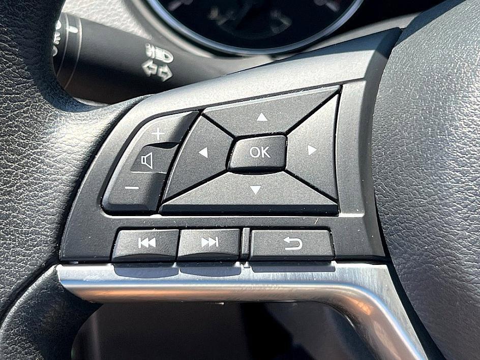 used 2018 Nissan Rogue car, priced at $15,989