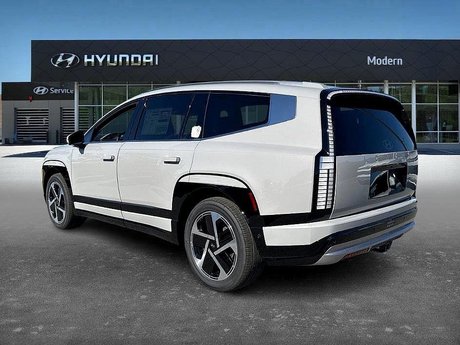 new 2026 Hyundai IONIQ 9 car, priced at $67,512