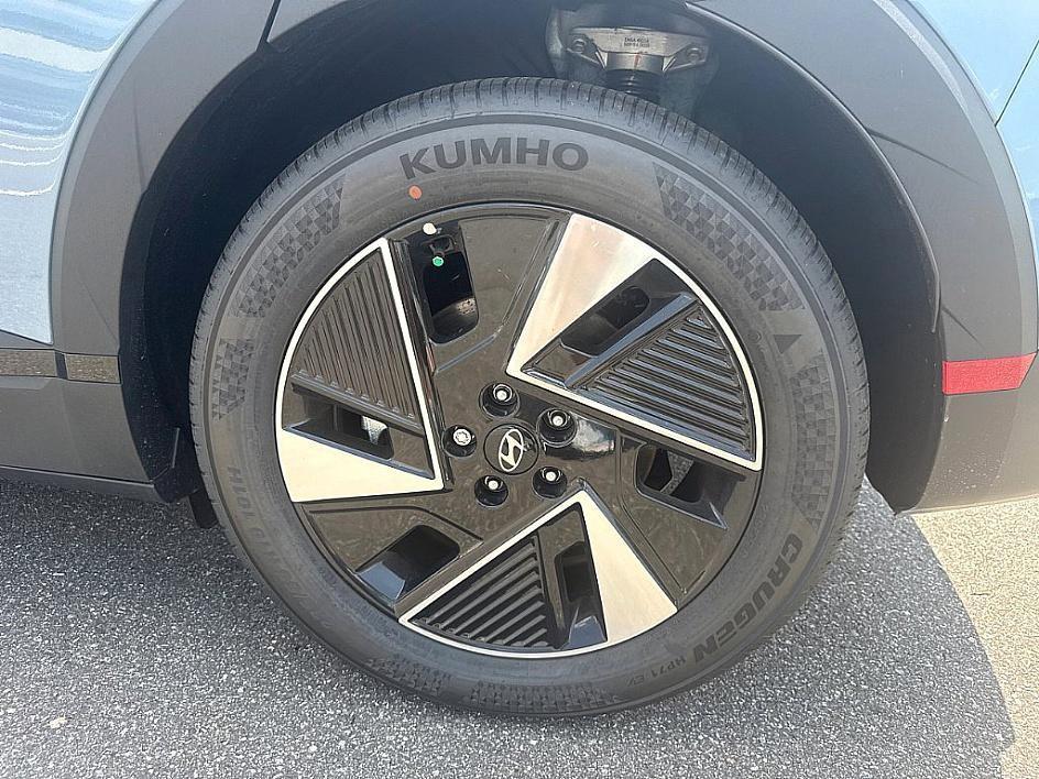 new 2025 Hyundai IONIQ 5 car, priced at $40,994