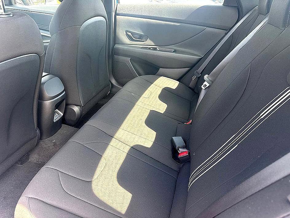 new 2025 Hyundai ELANTRA HEV car, priced at $25,601