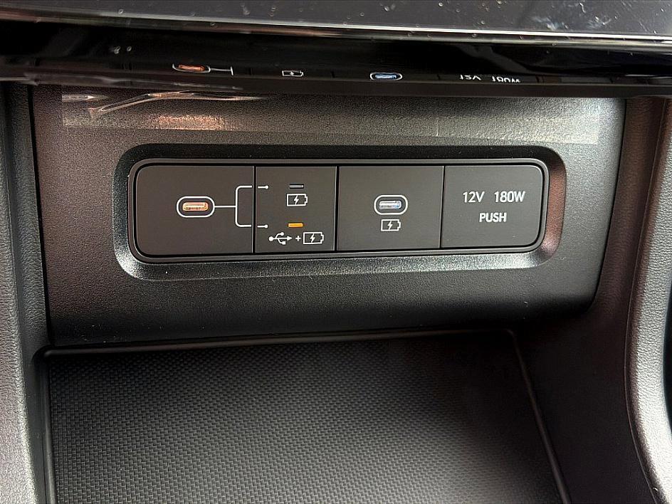 new 2026 Hyundai TUCSON Hybrid car, priced at $32,136