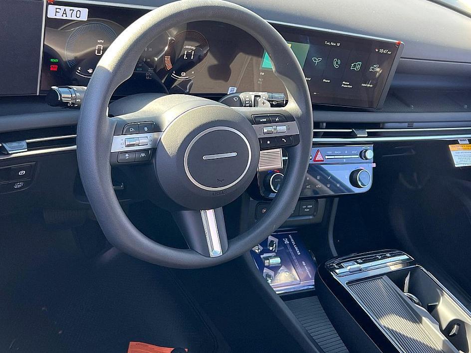 new 2026 Hyundai TUCSON Hybrid car, priced at $31,951