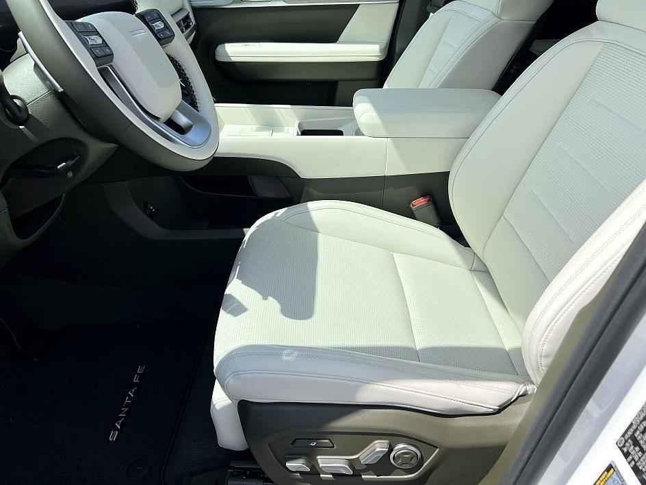 new 2025 Hyundai Santa Fe car, priced at $45,703