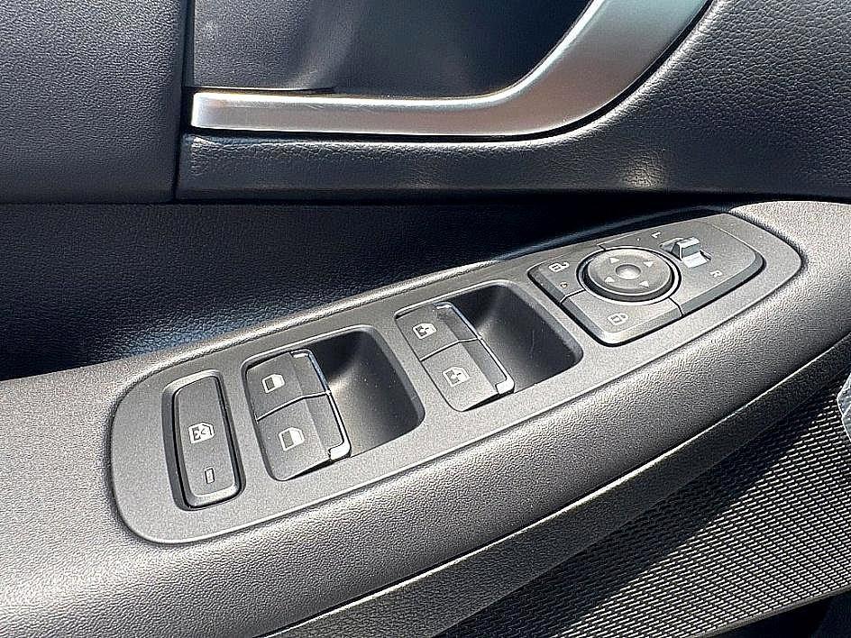 new 2025 Hyundai Sonata car, priced at $30,457