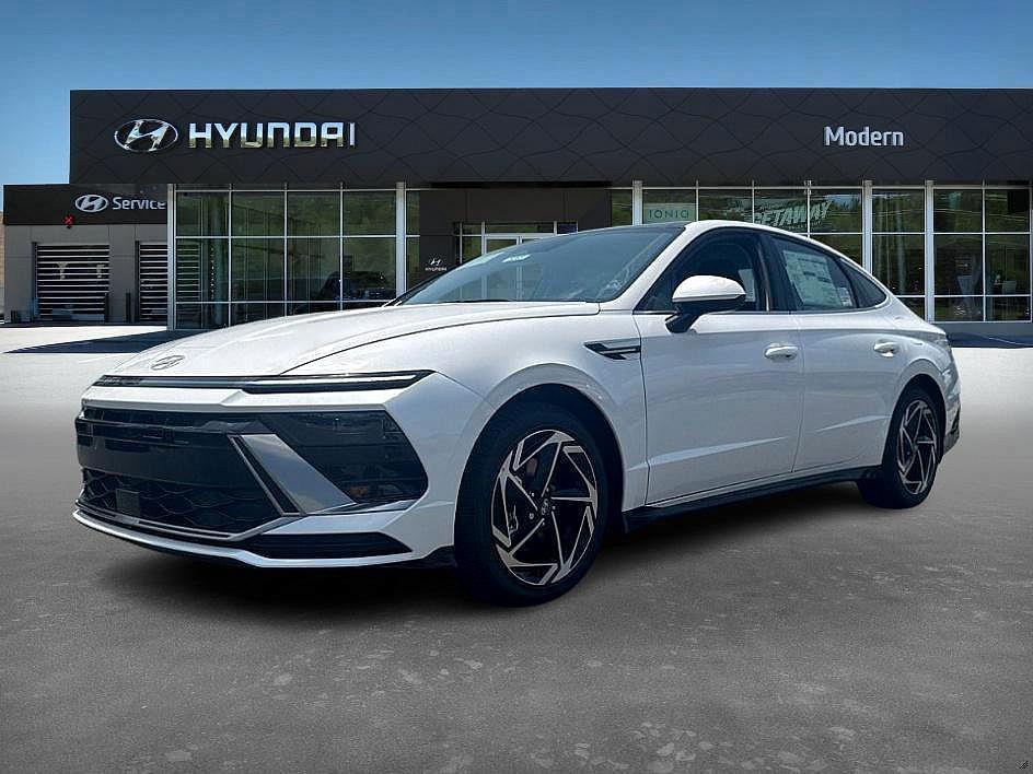 new 2025 Hyundai Sonata car, priced at $30,497