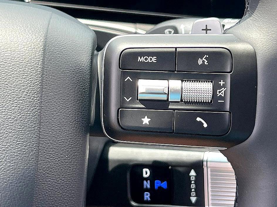 new 2025 Hyundai SANTA FE HEV car, priced at $34,626