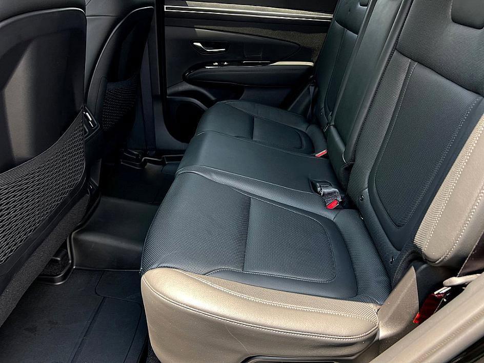 used 2024 Hyundai TUCSON Hybrid car, priced at $33,792