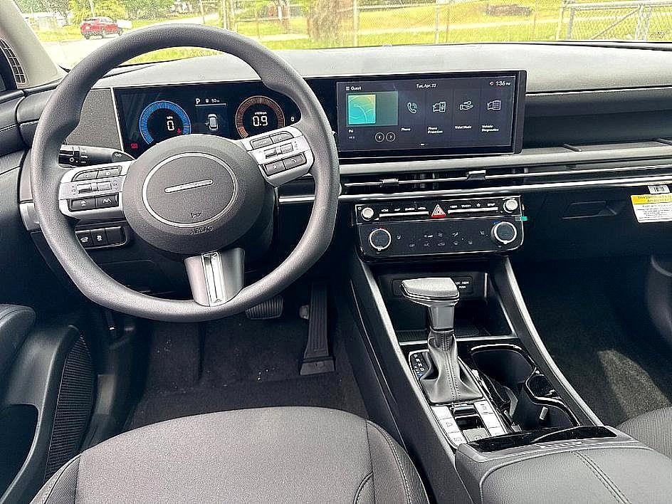 new 2025 Hyundai Tucson car, priced at $30,385
