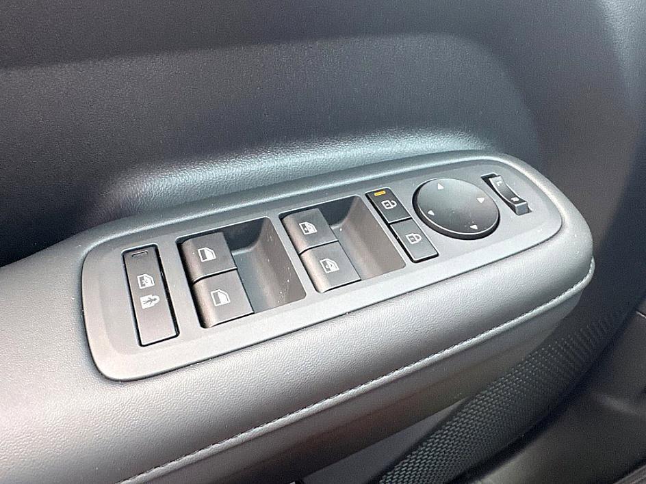 new 2025 Hyundai Santa Fe car, priced at $39,558