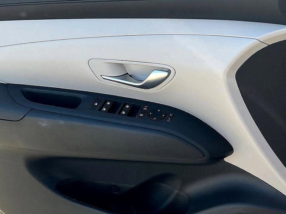 new 2025 Hyundai Tucson car, priced at $31,034