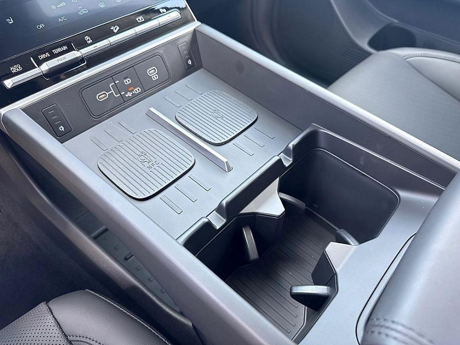 new 2026 Hyundai Santa Fe car, priced at $40,429