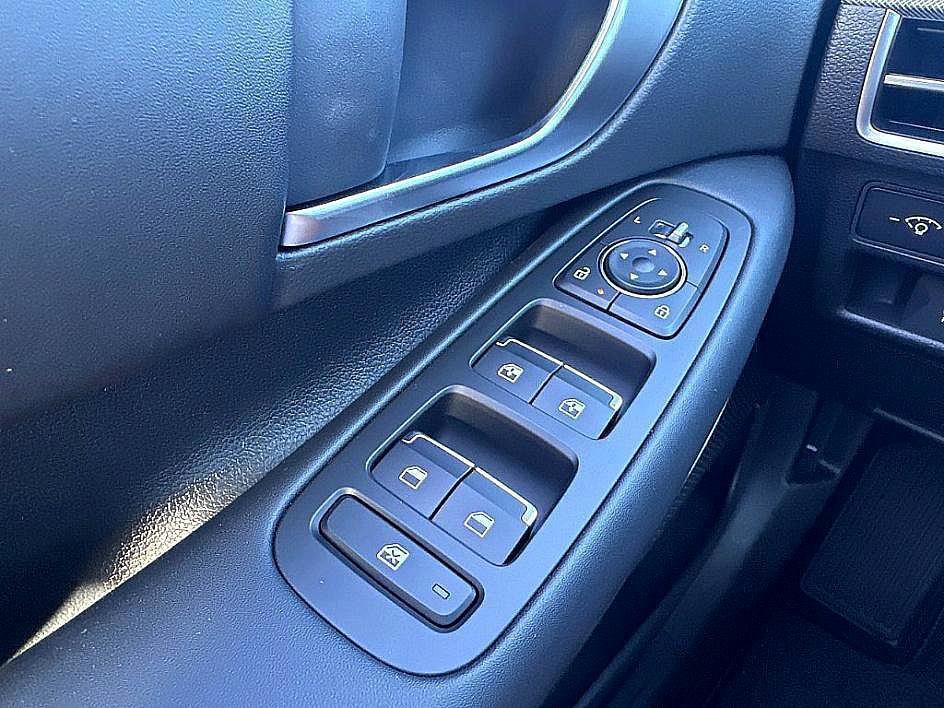 new 2025 Hyundai Sonata Hybrid car, priced at $29,893