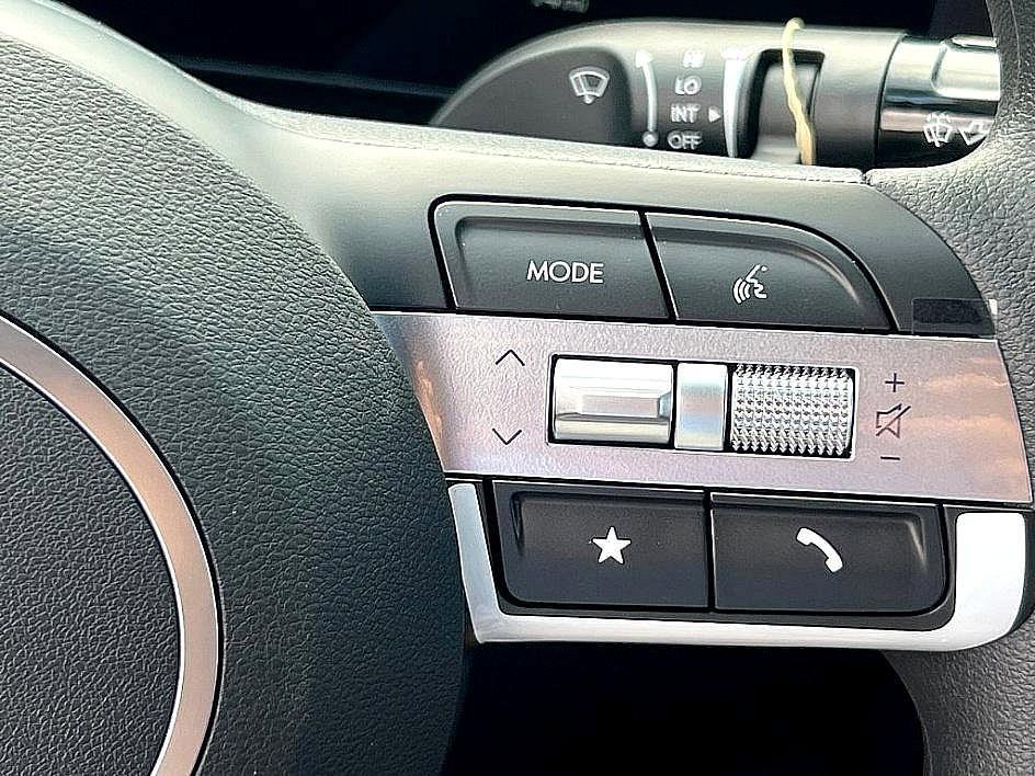 new 2025 Hyundai SANTA CRUZ car, priced at $33,872