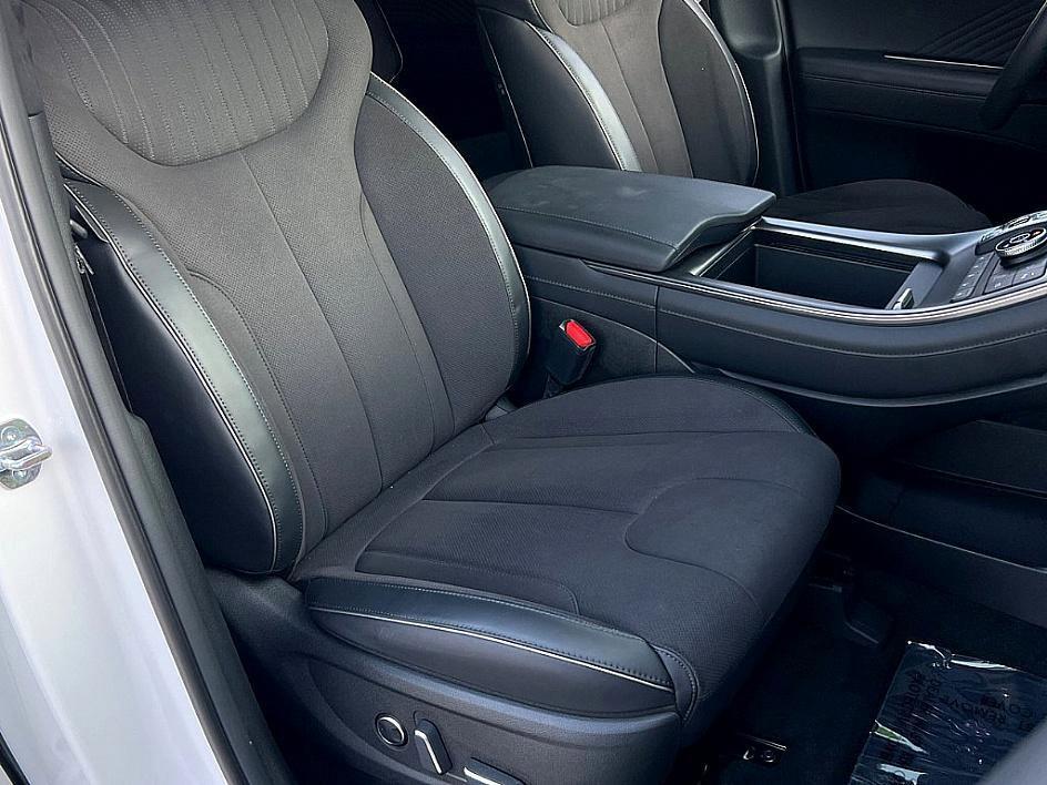used 2025 Hyundai Palisade car, priced at $45,998