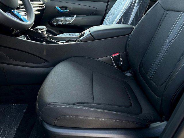 new 2025 Hyundai Tucson car, priced at $30,403