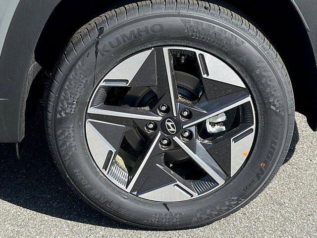 new 2025 Hyundai Tucson car, priced at $30,403