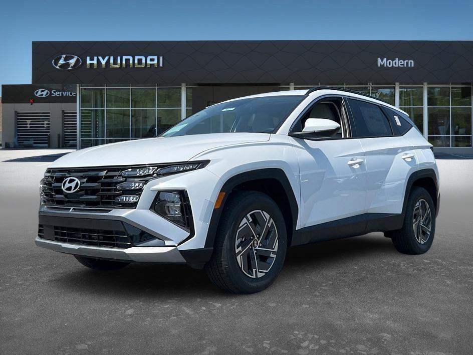 new 2025 Hyundai TUCSON Hybrid car, priced at $34,030