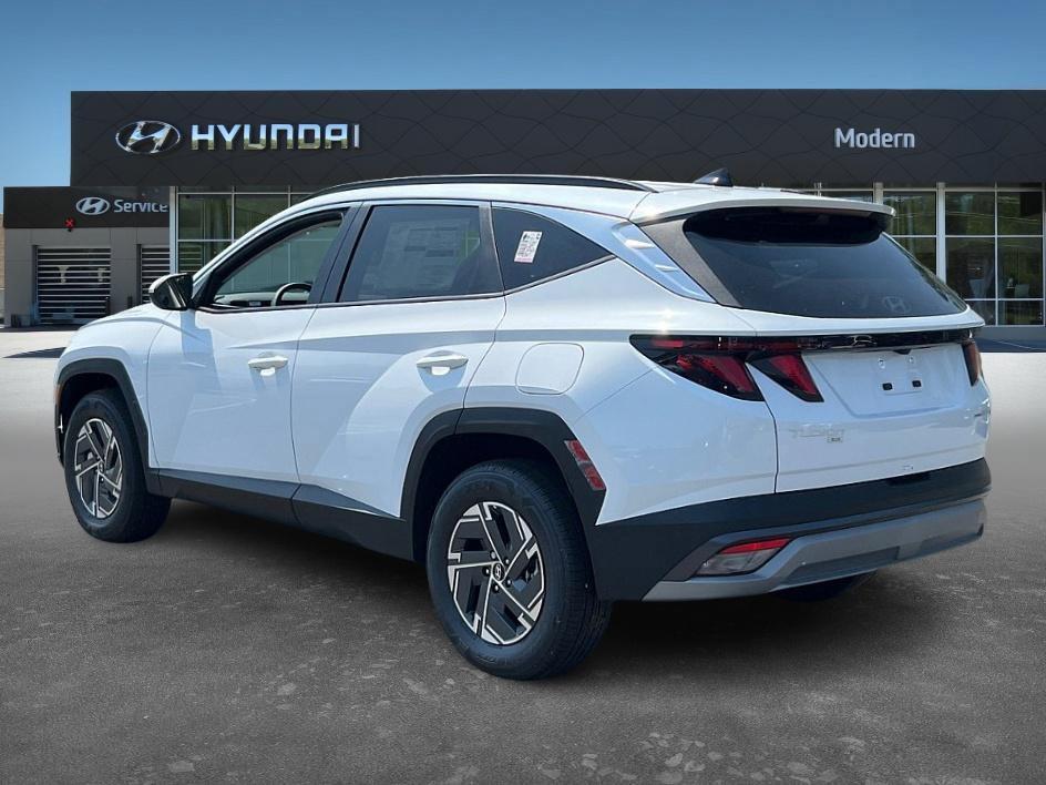 new 2025 Hyundai TUCSON Hybrid car, priced at $34,030
