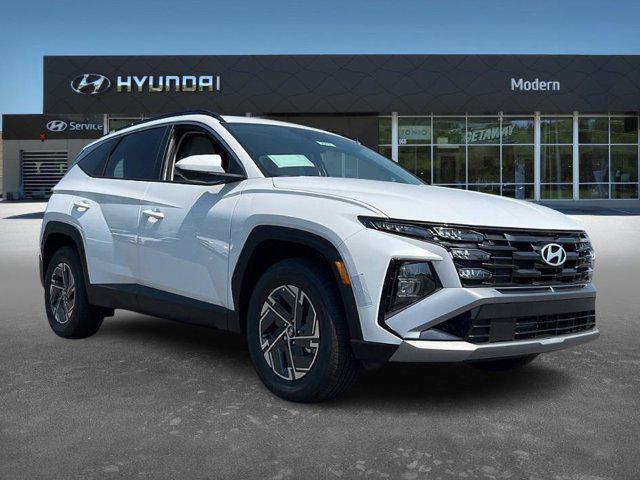 new 2025 Hyundai TUCSON Hybrid car, priced at $34,030