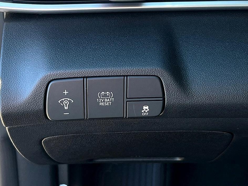 new 2026 Hyundai ELANTRA HEV car, priced at $26,039