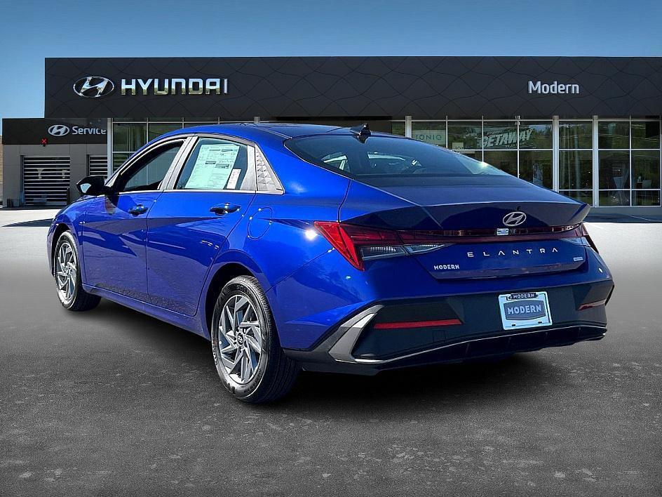 new 2026 Hyundai ELANTRA HEV car, priced at $26,039