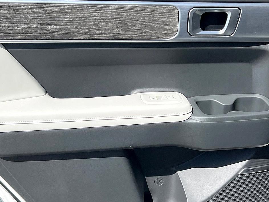 new 2025 Hyundai Santa Fe car, priced at $44,474