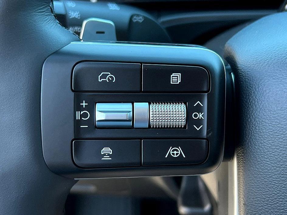 new 2025 Hyundai Santa Fe car, priced at $37,654