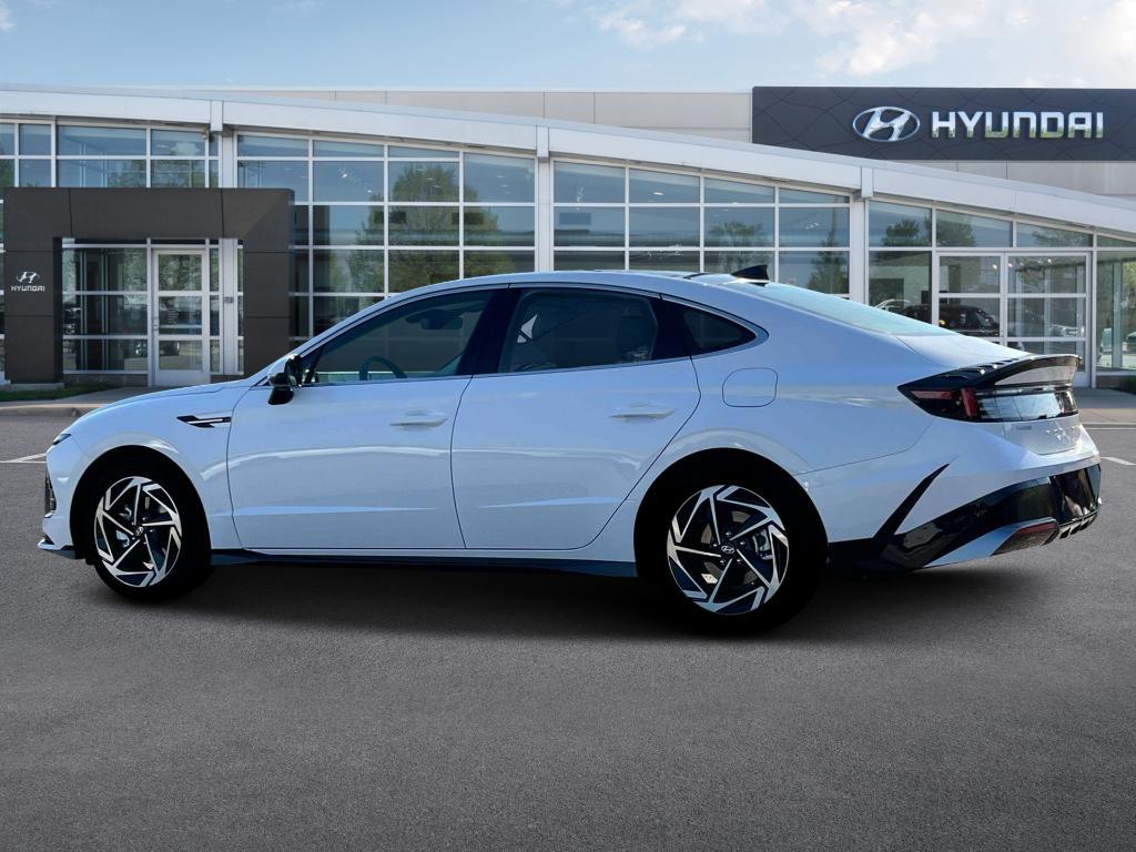 new 2025 Hyundai Sonata car, priced at $30,951