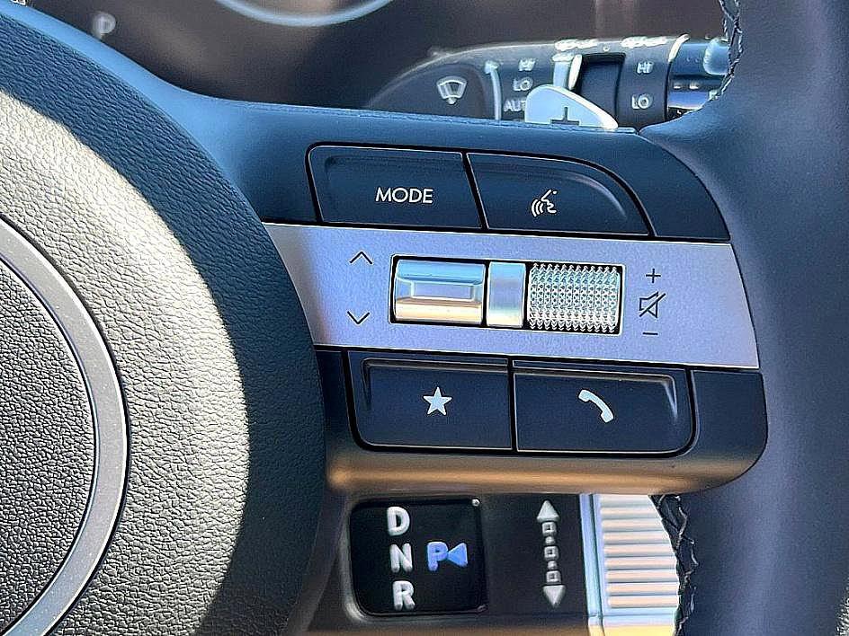 new 2026 Hyundai TUCSON Hybrid car, priced at $40,819