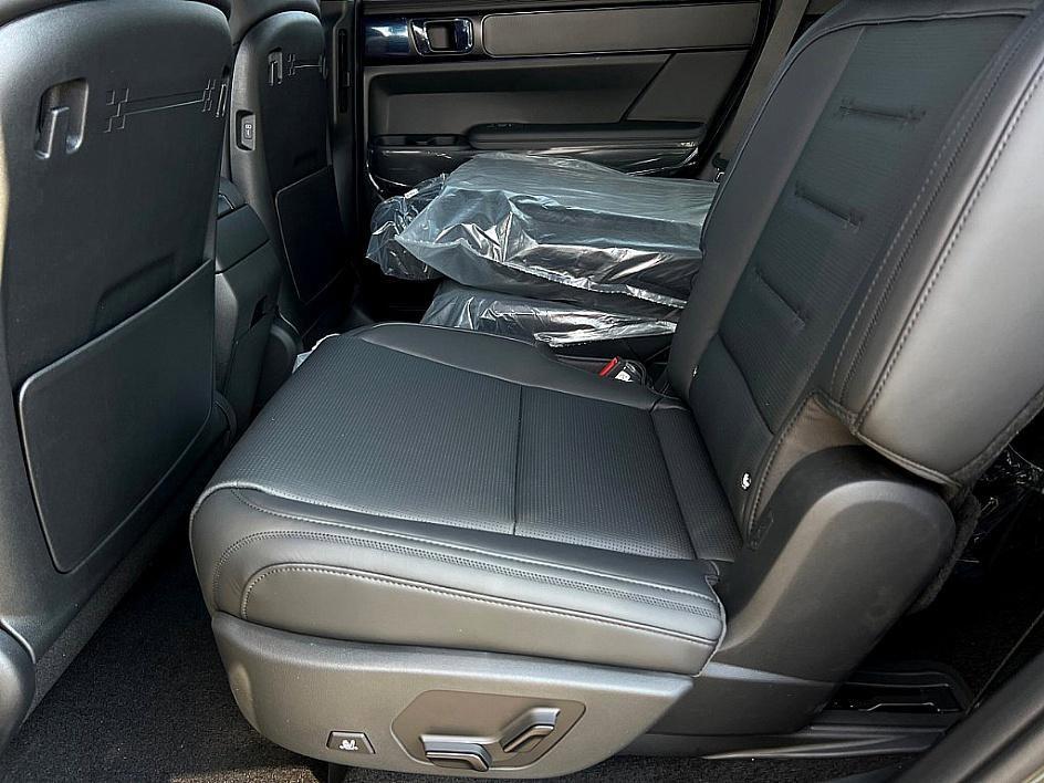 new 2026 Hyundai SANTA FE HEV car, priced at $46,877