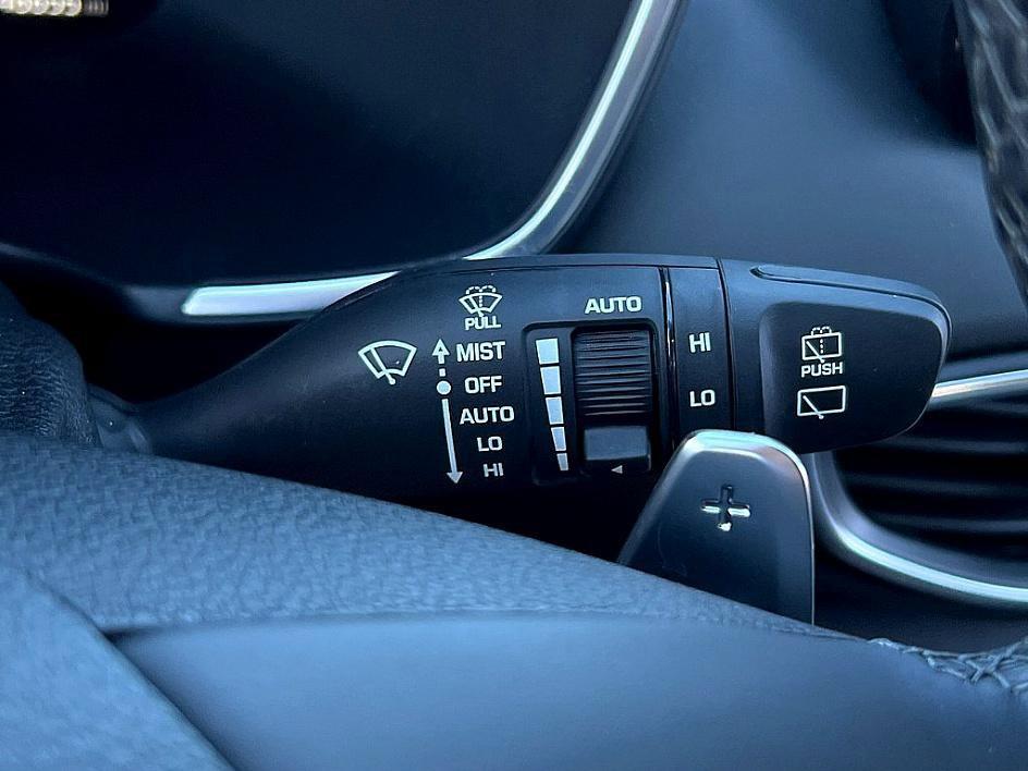 used 2021 Hyundai Santa Fe car, priced at $23,798