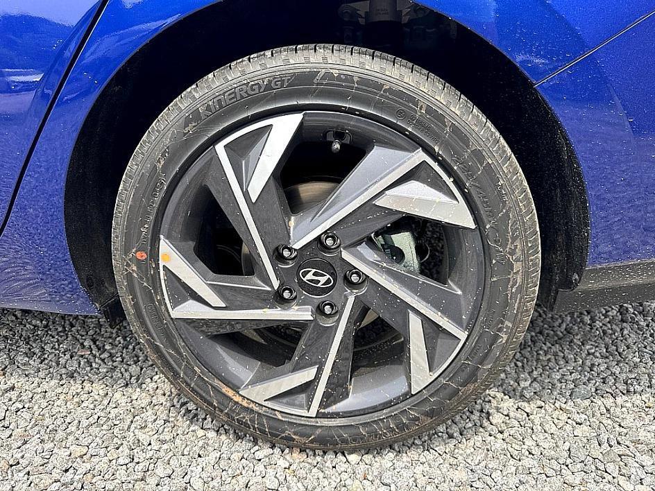 new 2025 Hyundai ELANTRA HEV car, priced at $29,684