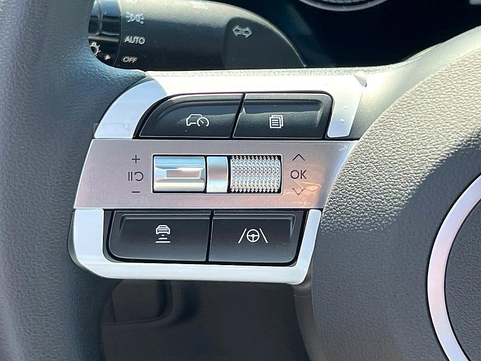 new 2025 Hyundai Tucson car, priced at $28,512