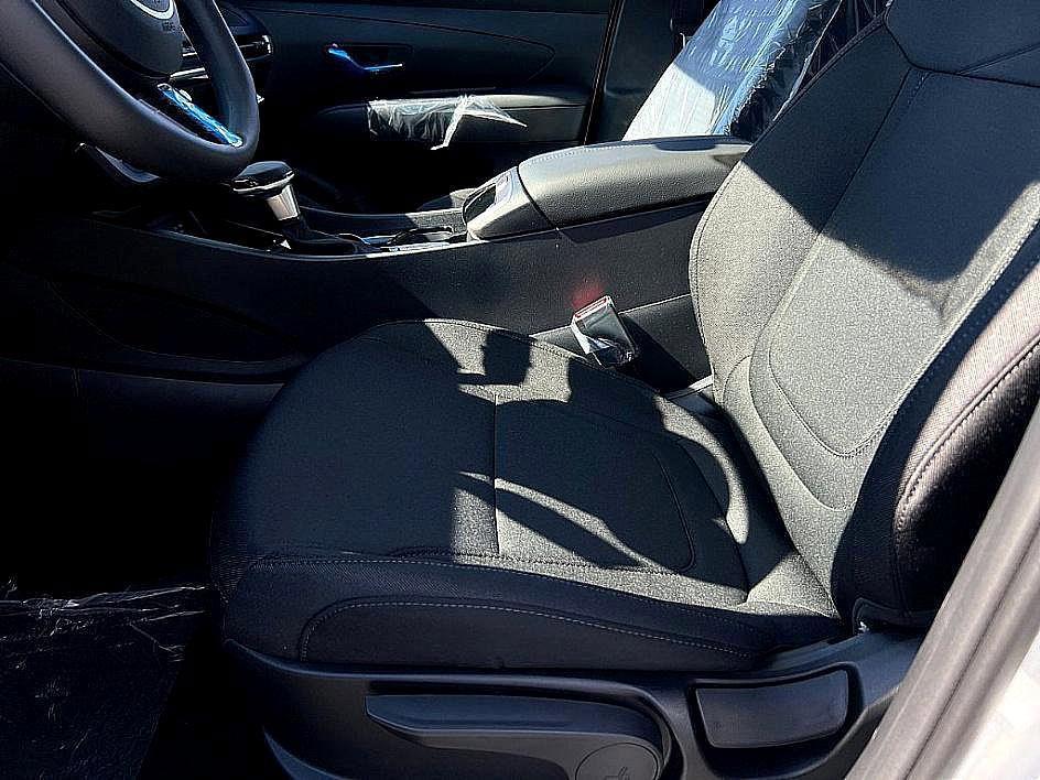 new 2025 Hyundai Tucson car, priced at $28,512