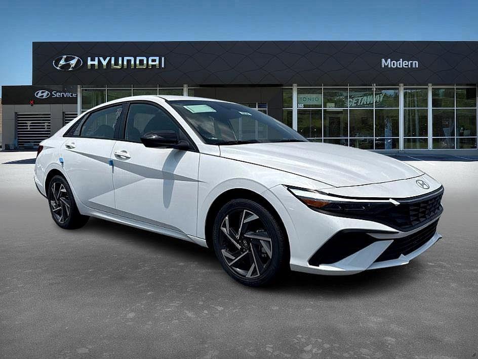 new 2025 Hyundai Elantra car, priced at $23,591