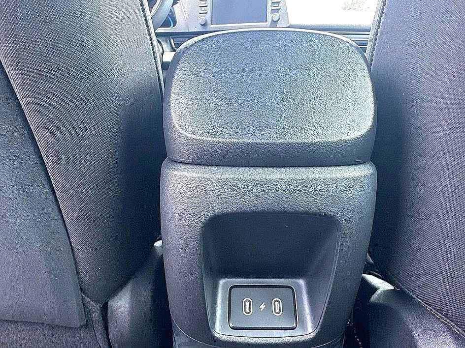 new 2025 Hyundai Elantra car, priced at $23,591