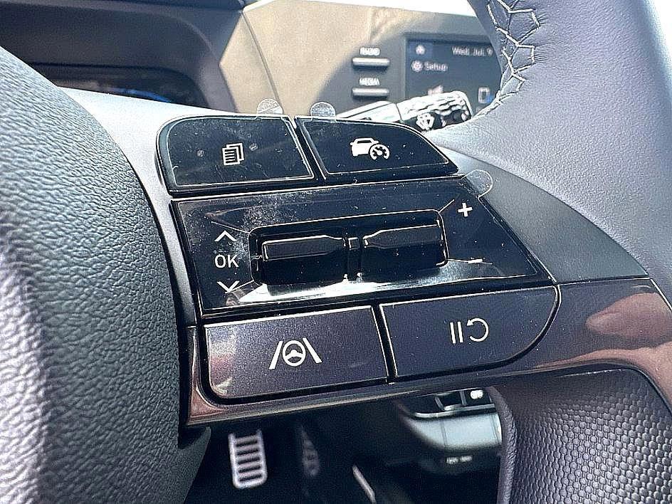 new 2025 Hyundai Elantra car, priced at $23,591