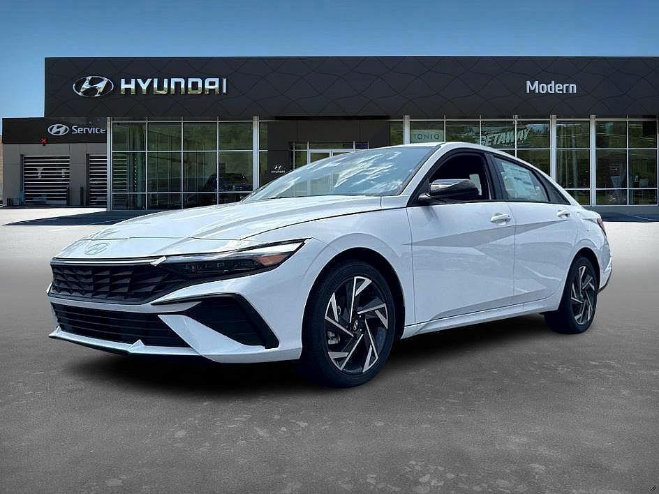 new 2025 Hyundai Elantra car, priced at $23,591