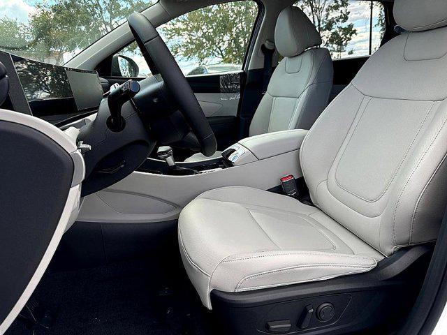 new 2025 Hyundai Tucson car, priced at $34,079