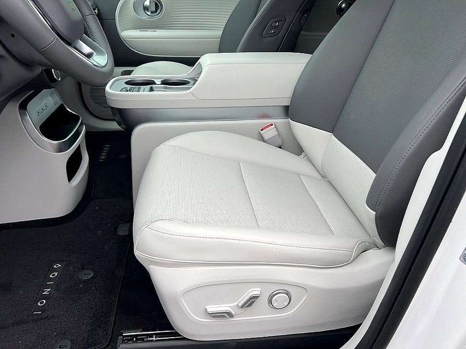 new 2026 Hyundai IONIQ 9 car, priced at $61,838