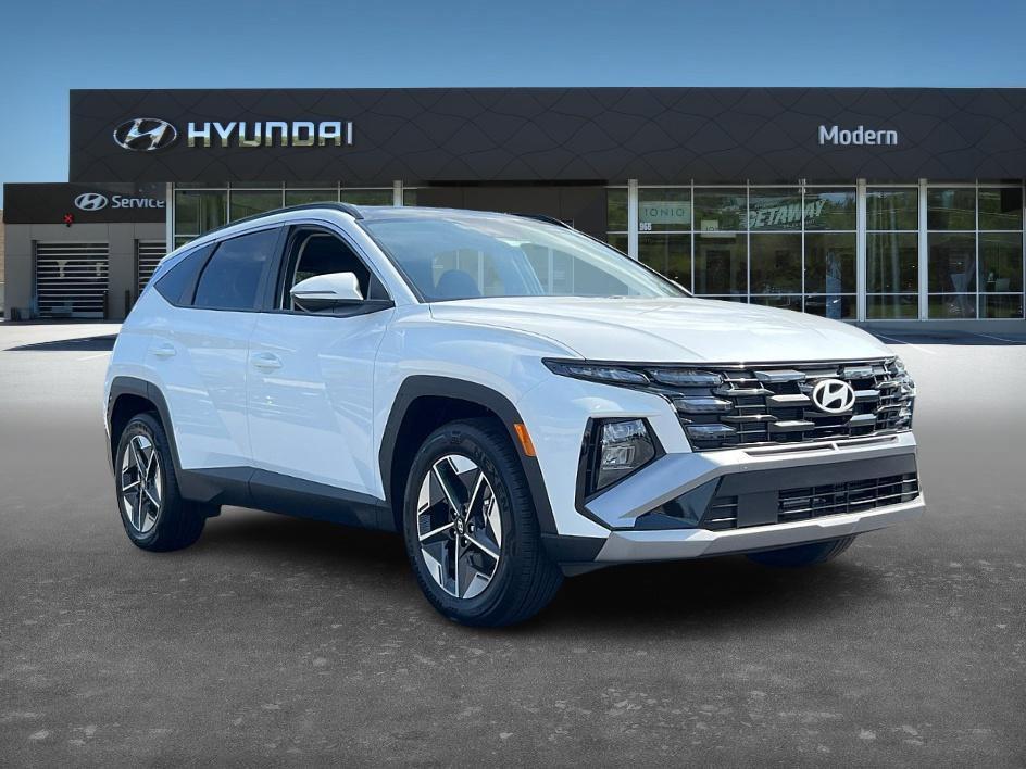 new 2025 Hyundai TUCSON Hybrid car, priced at $34,553